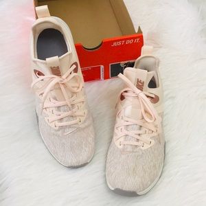 elite tr lightweight training shoe